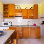 Appartement House Of Camellias - Ground Floor With Garden Besozzo