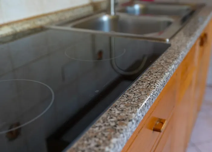 House Of Camellias - Ground Floor With Garden * Besozzo