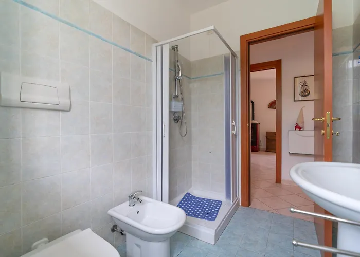 House Of Camellias - Ground Floor With Garden Appartement