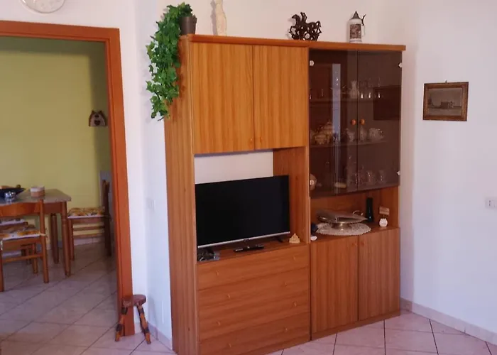 House Of Camellias - Ground Floor With Garden Appartement *